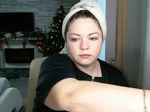 Snapshot of cute__cherry chatting on 02-25-25, 07:52 cute  cherry online show from 02-25-25, 07:52
