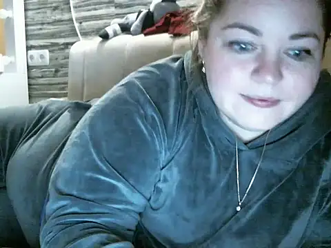 Snapshot of cute__cherry chatting on 03-11-25, 06:19 cute  cherry online show from 03-11-25, 06:19