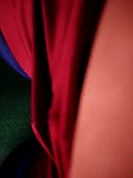 Rubens2431 online show from 04-05-26, 07:27