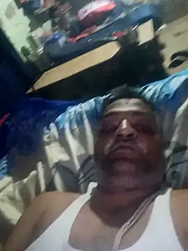 RandomSitcom online show from 05-11-26, 04:59