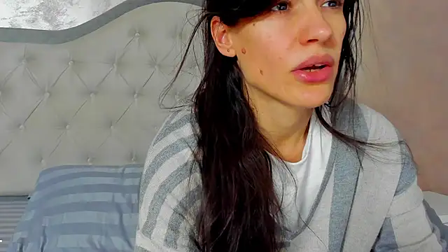 JennaMyers online show from 02-04-26, 08:14