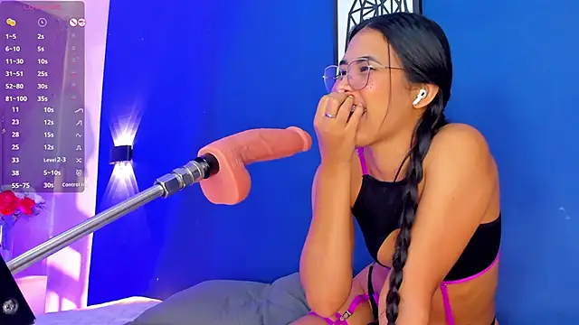 alysson 18 online show from 03-01-25, 04:11