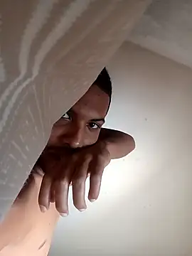 Vinicius5890 online show from 04-18-26, 06:01