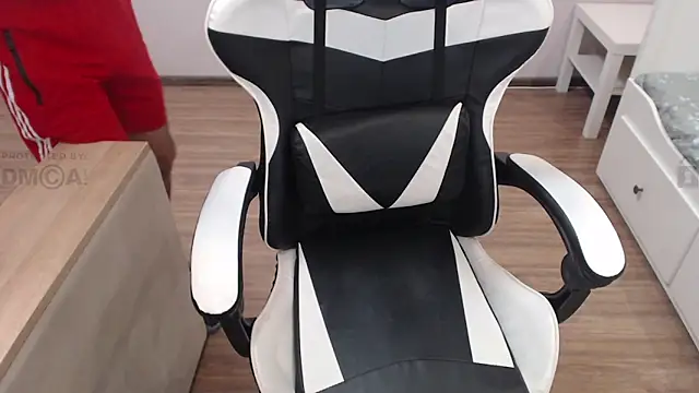 Mandarin4ks online show from 02-04-25, 08:06