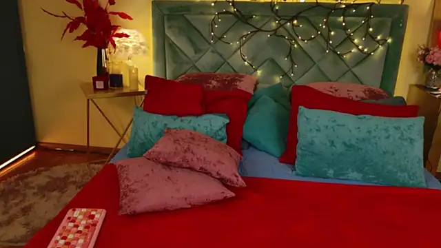 Dalia Lavish online show from 03-09-26, 12:58