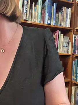 TopsyWilde online show from 01-14-25, 11:31