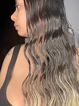 RsellAmb online show from 10-19-25, 03:07