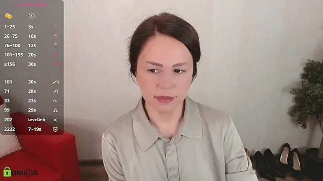 Snapshot of VickyGolden chatting on 10-29-25, 05:31 VickyGolden online show from 10-29-25, 05:31