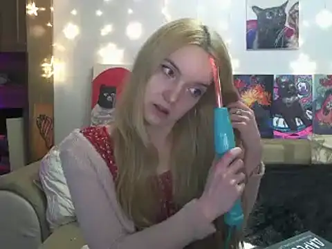 SecretSophia online show from 03-21-25, 07:35