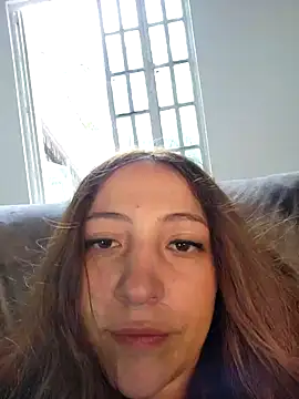 VickyHoult online show from 12-21-24, 07:27