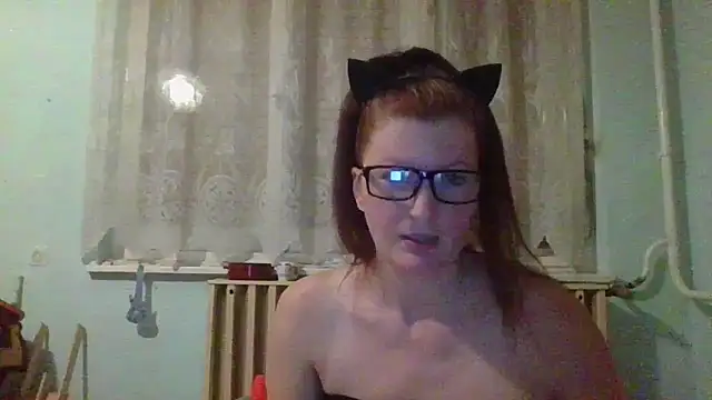 Snapshot of Analimado18 chatting on 10-16-25, 08:10 Analimado18 online show from 10-16-25, 08:10