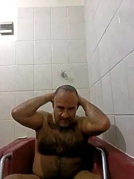 Snapshot of PhillDrake11 chatting on 10-07-25, 02:42 PhillDrake11 online show from 10-07-25, 02:42