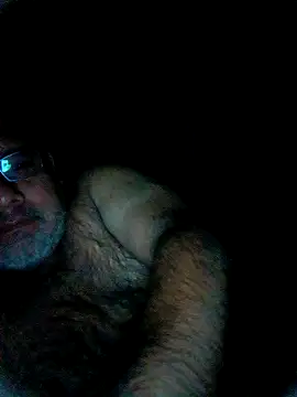 Snapshot of PhillDrake11 chatting on 04-25-26, 04:26 PhillDrake11 online show from 04-25-26, 04:26