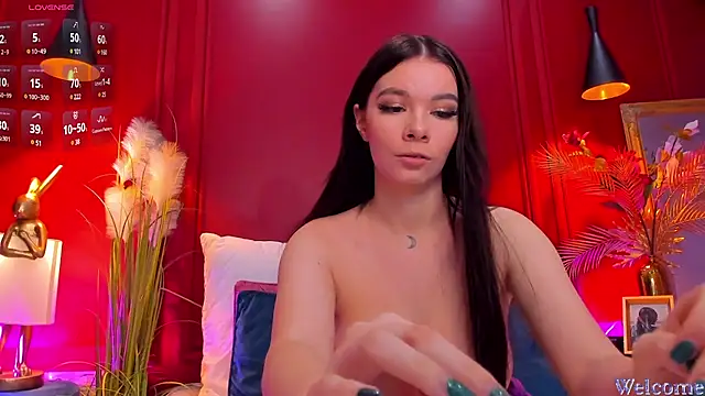 Snapshot of MiaMuse chatting on 02-03-25, 11:15 MiaMuse online show from 02-03-25, 11:15