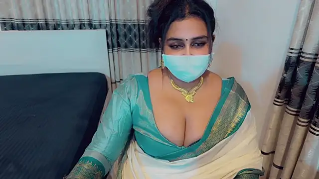 Snapshot of SonY_CaM chatting on 05-12-26, 05:32 SonY CaM online show from 05-12-26, 05:32
