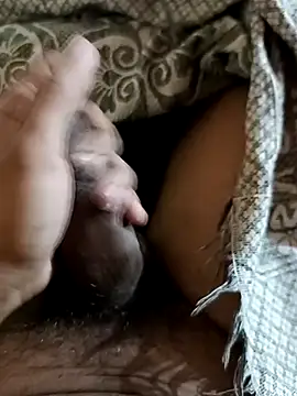 Snapshot of Deluxe_dick chatting on 02-25-26, 01:54 Deluxe dick online show from 02-25-26, 01:54