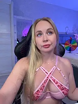 Kitty Ricky online show from 04-10-26, 10:09