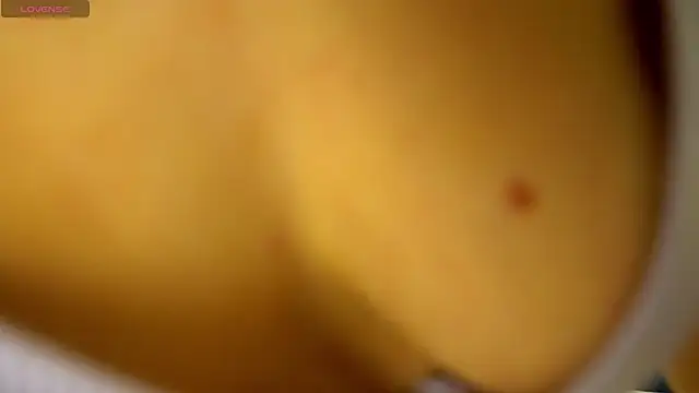 Danielle Thomas online show from 12-14-25, 02:17