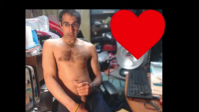 Snapshot of Gsmile1 chatting on 01-31-26, 10:52 Gsmile1 online show from 01-31-26, 10:52