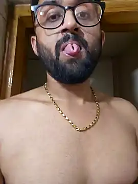 love4shownude online show from 03-18-25, 04:37