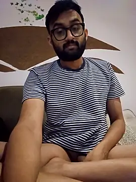 Snapshot of love4shownude chatting on 01-12-26, 06:02 love4shownude online show from 01-12-26, 06:02