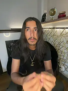 Snapshot of jrrichforever chatting on 01-15-26, 12:15 jrrichforever online show from 01-15-26, 12:15