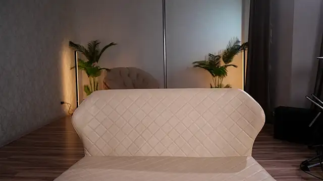 KittyCaitlin online show from 04-09-26, 01:27