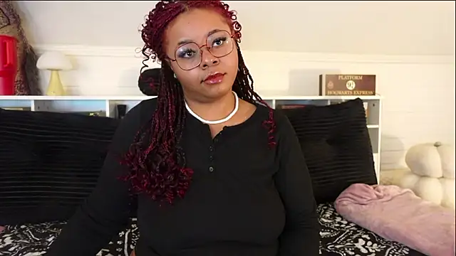 Snapshot of -khayaparker chatting on 03-12-26, 04:24 -khayaparker online show from 03-12-26, 04:24