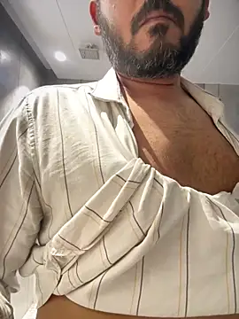 Snapshot of Spicy_aryan chatting on 03-05-26, 10:44 Spicy aryan online show from 03-05-26, 10:44