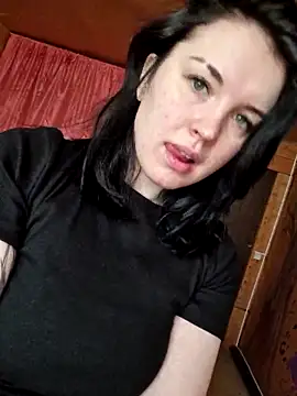 LazyTanukii online show from 02-08-26, 03:21