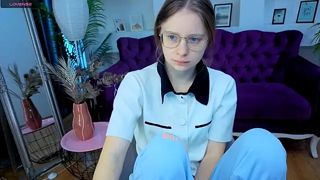 CharmedDoll online show from 05-29-26, 06:33
