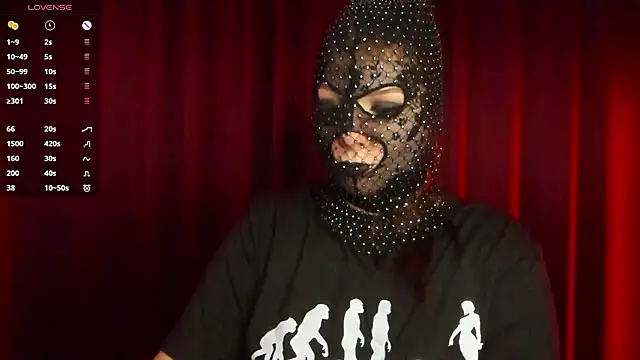 Snapshot of auroralatexprincess chatting on 02-20-26, 02:39 auroralatexprincess online show from 02-20-26, 02:39