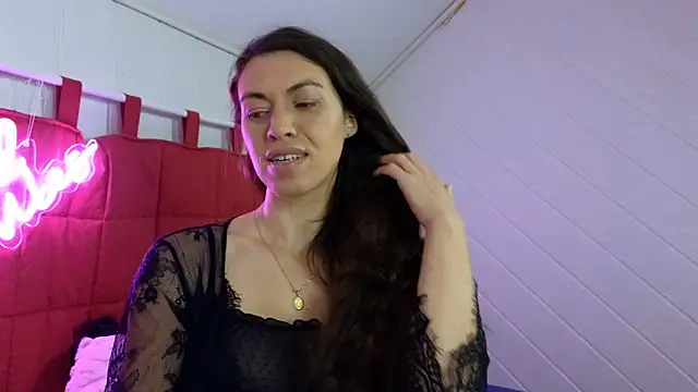 TiffanyDollxxx online show from 12-14-25, 09:52