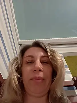 MissisMilk online show from 06-17-26, 02:40