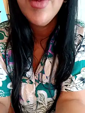 Queen sousou online show from 03-22-26, 09:45