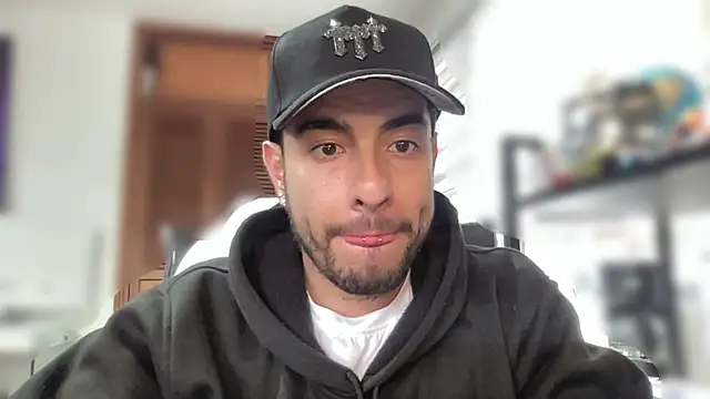 dereck fiore online show from 04-17-26, 09:29