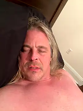 zeus337 online show from 11-19-25, 02:44