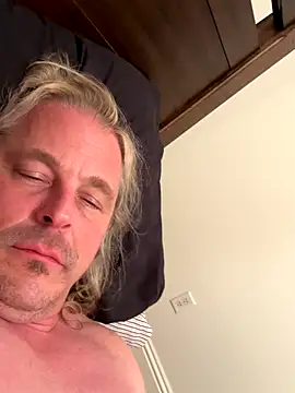 zeus337 online show from 12-14-25, 07:47