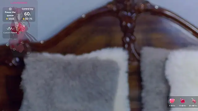 NicolePlay online show from 03-18-25, 06:57