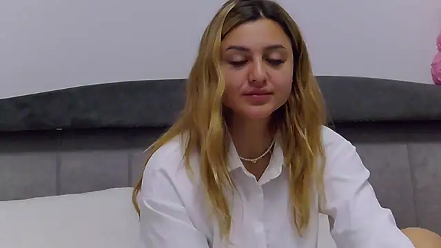 NicolePlay online show from 04-08-26, 04:56