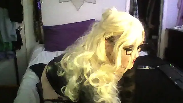 Snapshot of JadeDaMilf chatting on 02-22-26, 12:34 JadeDaMilf online show from 02-22-26, 12:34