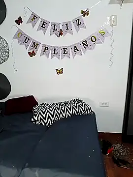 Snapshot of sharom_smith1 chatting on 12-07-24, 08:22 sharom smith1 online show from 12-07-24, 08:22