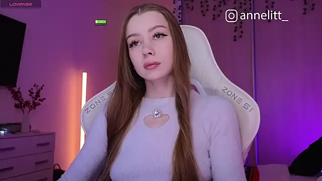 Annelitt online show from 12-22-25, 08:17