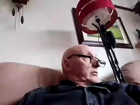 keeenn11 online show from 02-12-25, 02:10