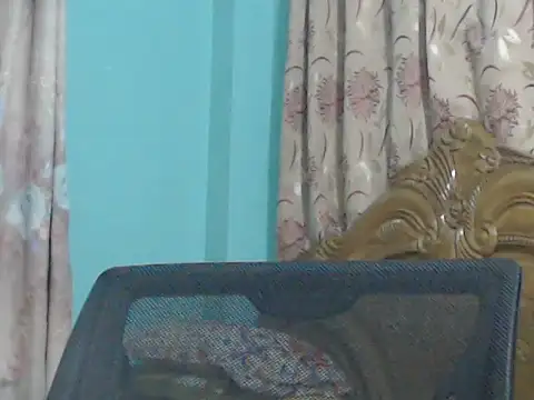 NancyRuvi online show from 11-21-25, 04:38