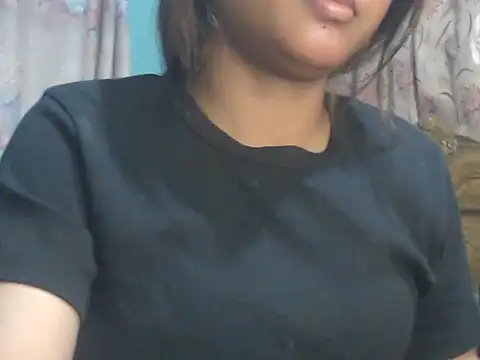 NancyRuvi online show from 02-25-26, 03:32