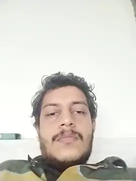 Snapshot of dzboy1994 chatting on 09-21-25, 11:34 dzboy1994 online show from 09-21-25, 11:34