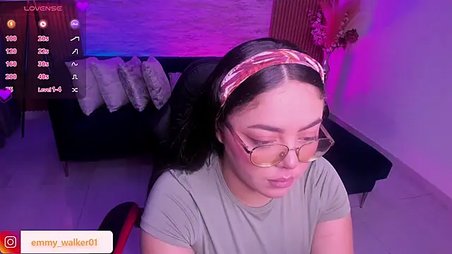 emmy walker online show from 11-14-25, 11:09