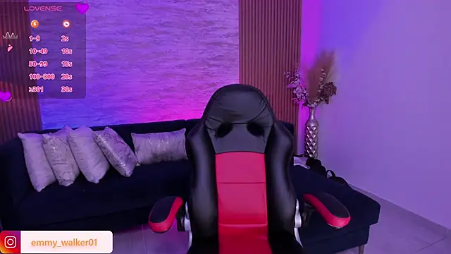 emmy walker online show from 11-21-25, 11:09