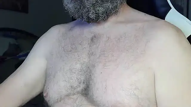 Snapshot of usdirtymikee9 chatting on 10-24-25, 01:46 usdirtymikee9 online show from 10-24-25, 01:46